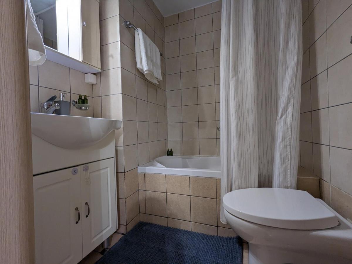 Cozy Apartment Near The City Centre イラクリオン エクステリア 写真